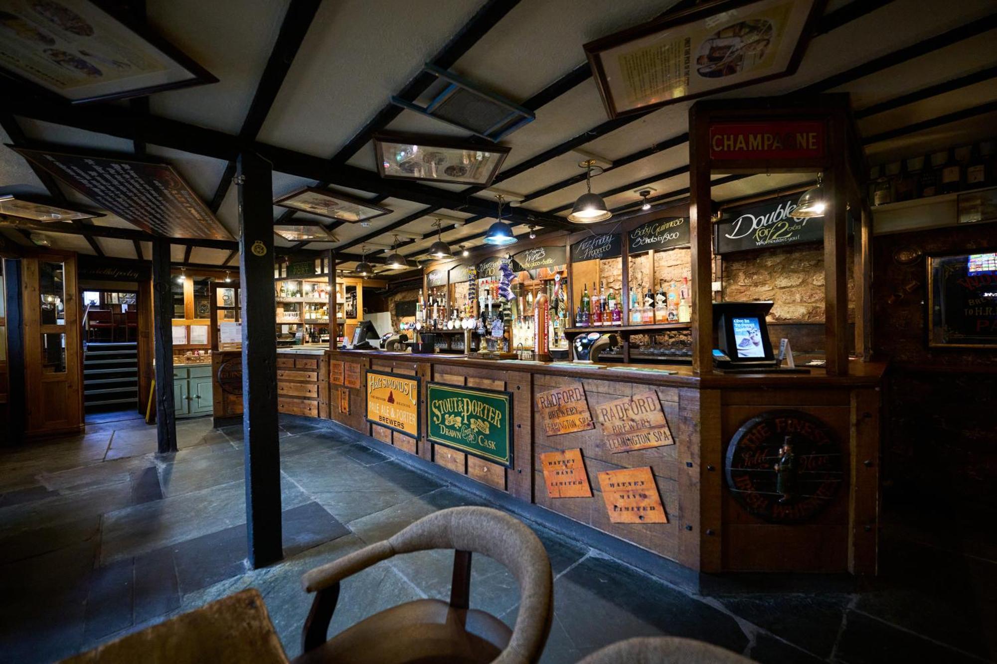White Hart, Exeter By Marston'S Inns Eksteriør billede